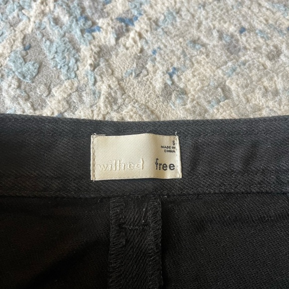 Aritzia Wilfred free black utility skirt size 6 - Picture 5 of 7